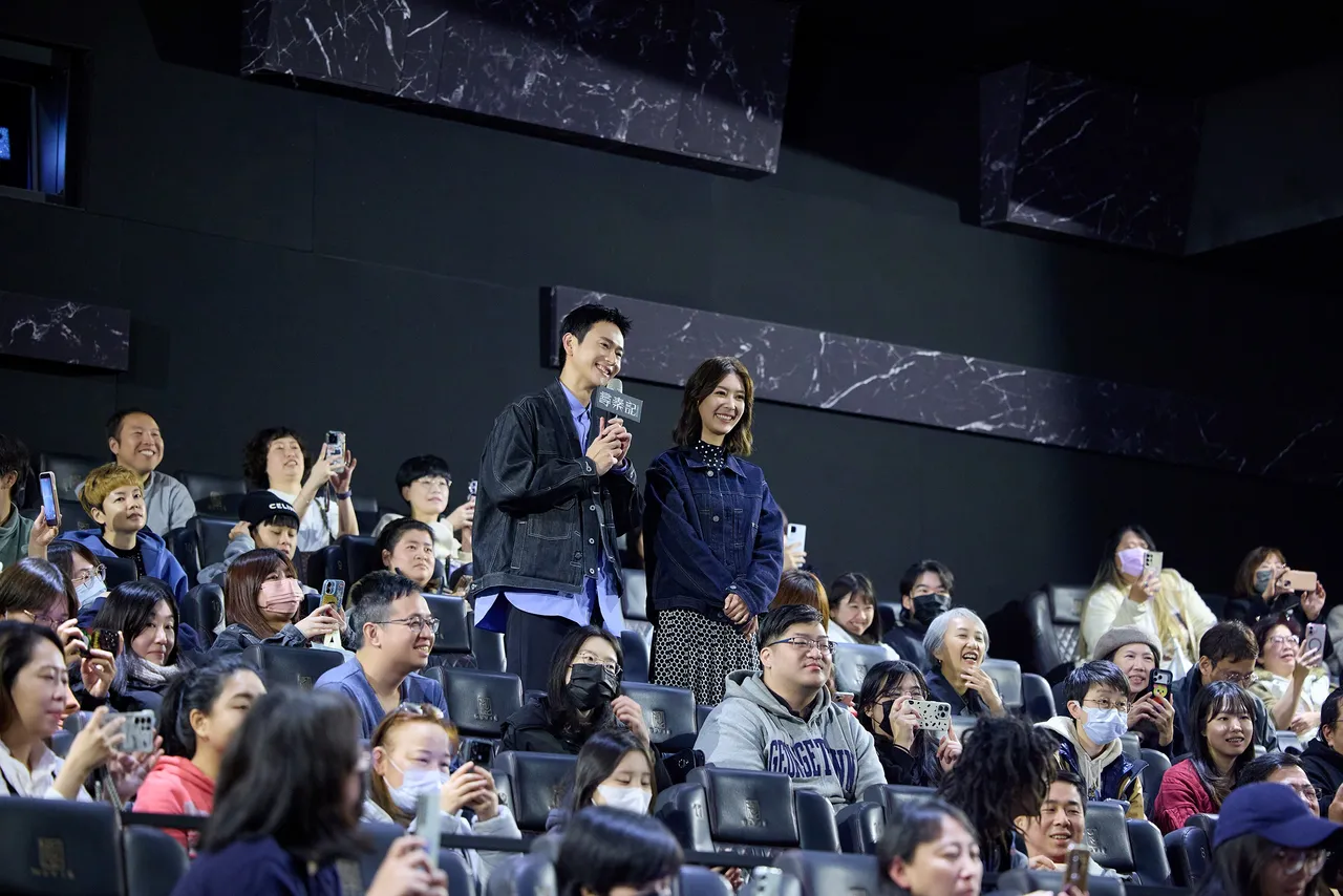 《尋秦記》見面會特別來賓劉冠廷和余香凝。華映提供