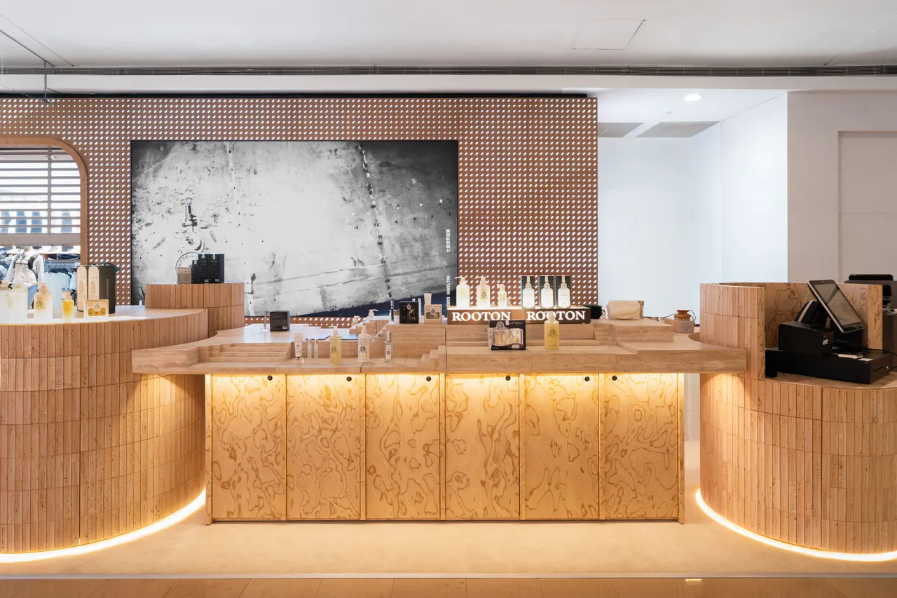 ROOTON落腳台北101 B1，打造能安心選擇、從容體驗的全方位養護空間。品牌提供