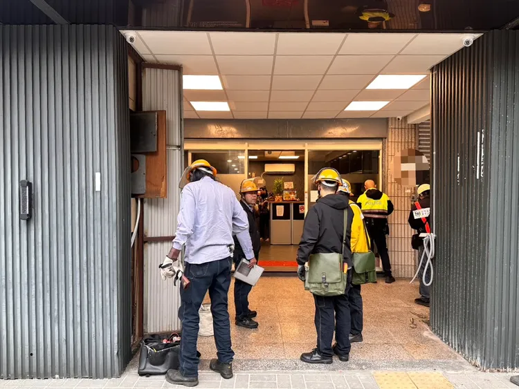 相關單位執行斷水斷電。翻攝畫面