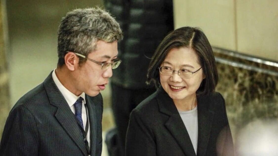 丁允恭「對不起我在辦公室打炮」 下一句神轉折酸爆黃國昌