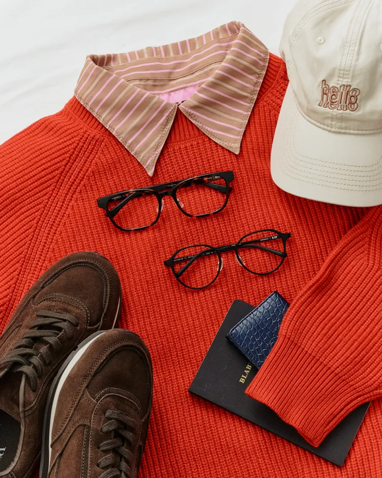 OWNDAYS「騰躍馬年，好運一路發」新春特別企劃，提倡新春穿搭完成度，從眼鏡開始。業者提供