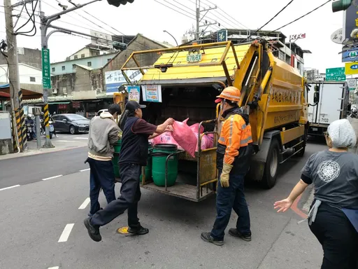 新北春節垃圾清運看這邊！小年夜、除夕加班收運　「這三天」停收垃圾 