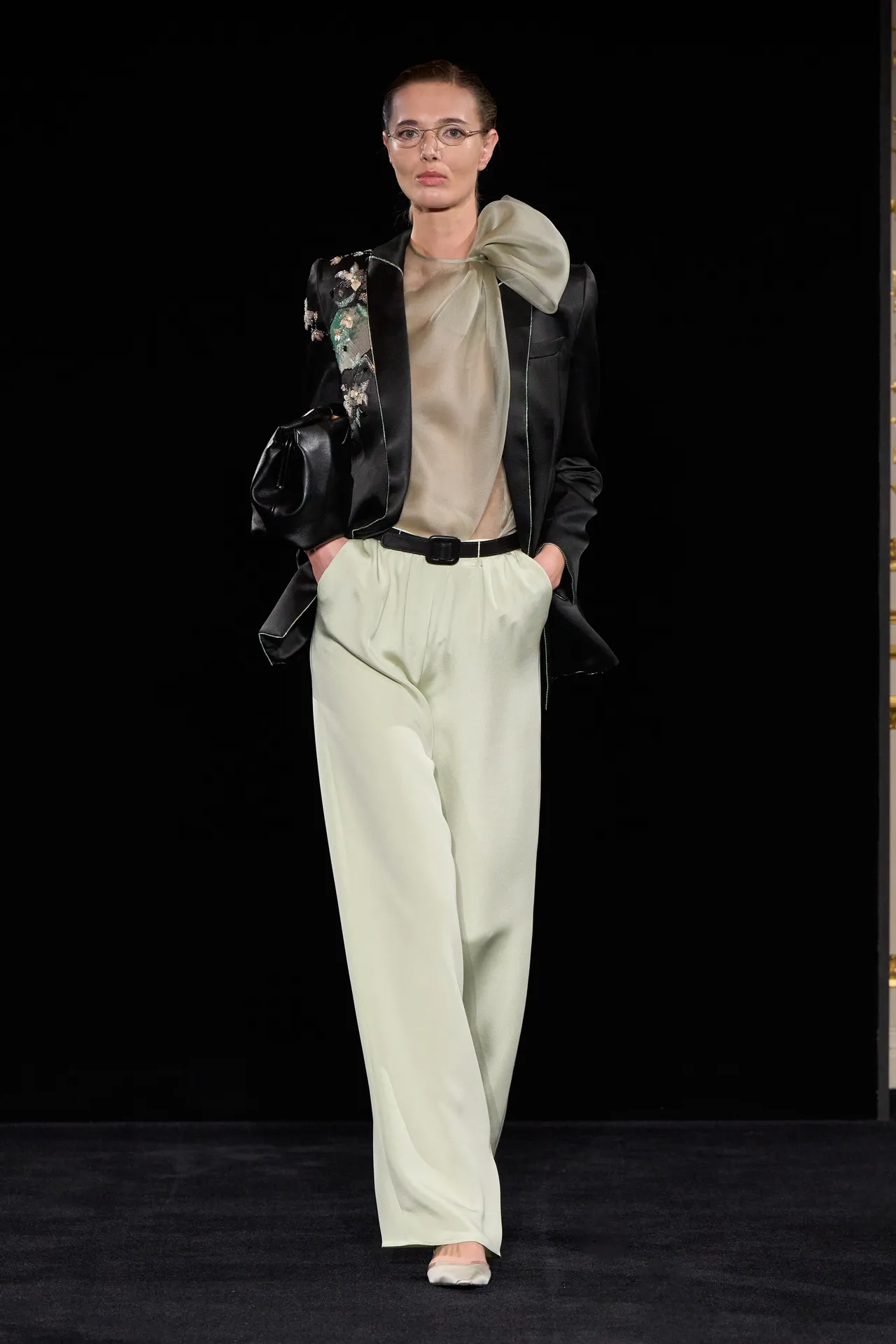 Giorgio Armani 2026春夏高訂系列。品牌提供