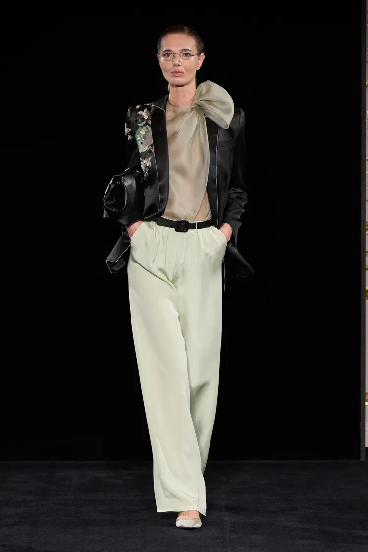 Giorgio Armani 2026春夏高訂系列。品牌提供