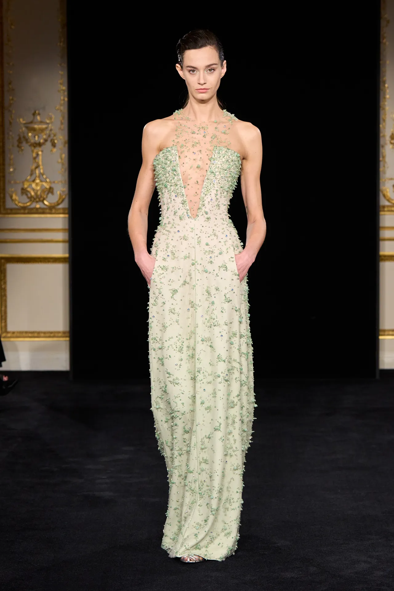 Giorgio Armani 2026春夏高訂系列。品牌提供