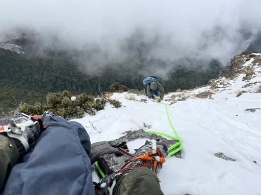 新加坡籍男子独攀品田山受困　使用卫星通讯器inReach获救