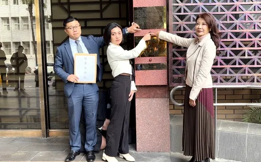 謠傳花300萬買議員趙怡翔位置讓她選　劉品妡提告了！