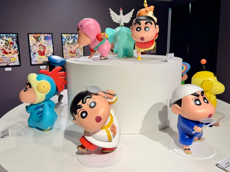 現場搶先釋出22款獨特造型的小新公仔，更首度亮相最新登場的印度造型。莊偉祺攝