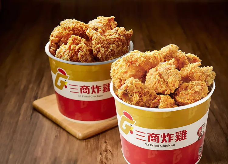 期間購買5隻雞腿就送1斤腿排桶。三商炸雞提供