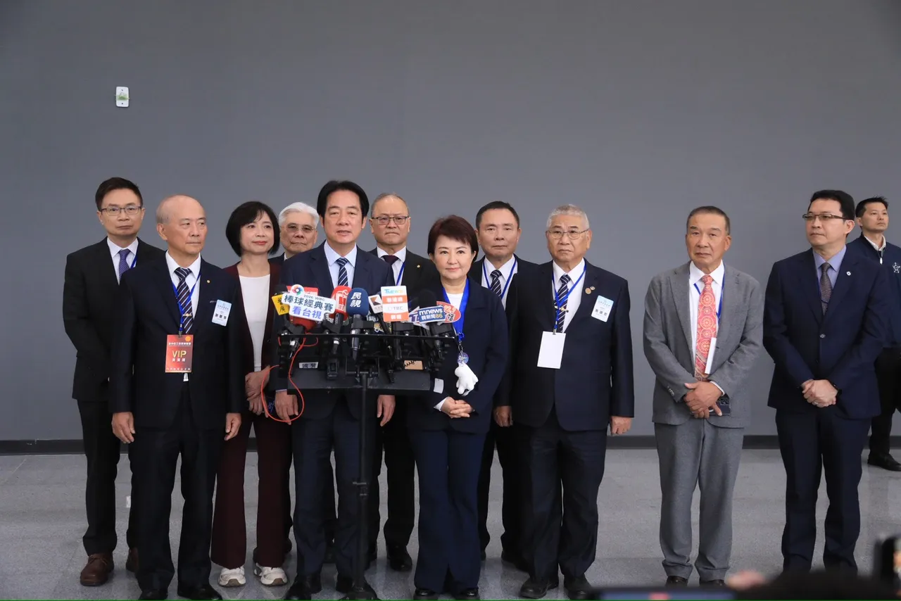 賴總統上午出席台中百工百業博覽會開幕，會前針對台美關稅發表談話。民眾提供