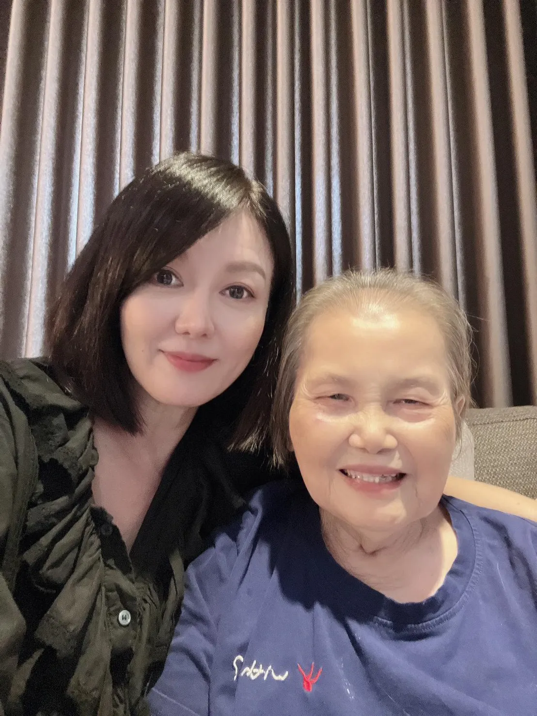 苗可麗嘆苗媽媽在世時未能好好陪伴。經紀人提供