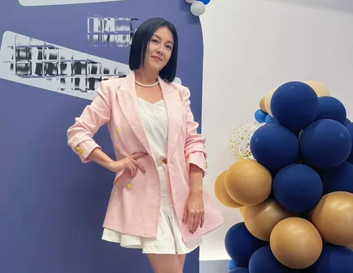 專訪｜不讓母逝遺憾重演　苗可麗陪老父「演戲」幫黏假牙