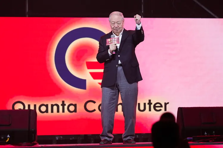 廣達尾牙｜不只代工！梁次震：以台灣為根布局全球　轉型運算平台供應商