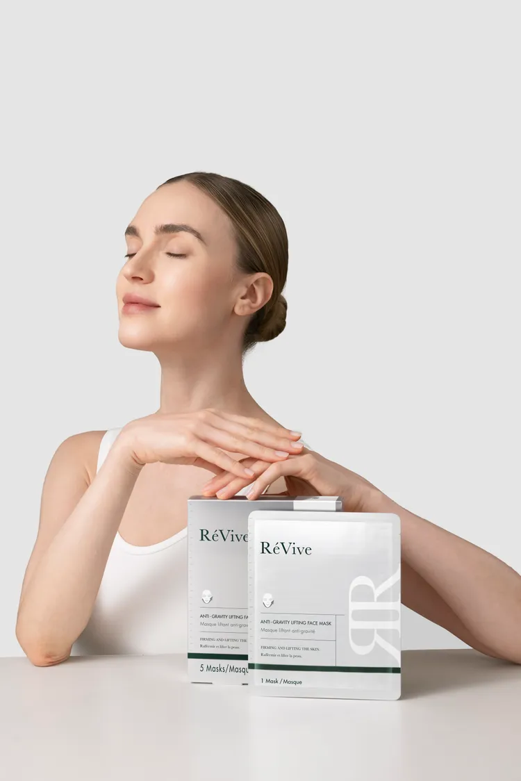 RéVive抗引力緊緻面膜，5片／5500元。品牌提供