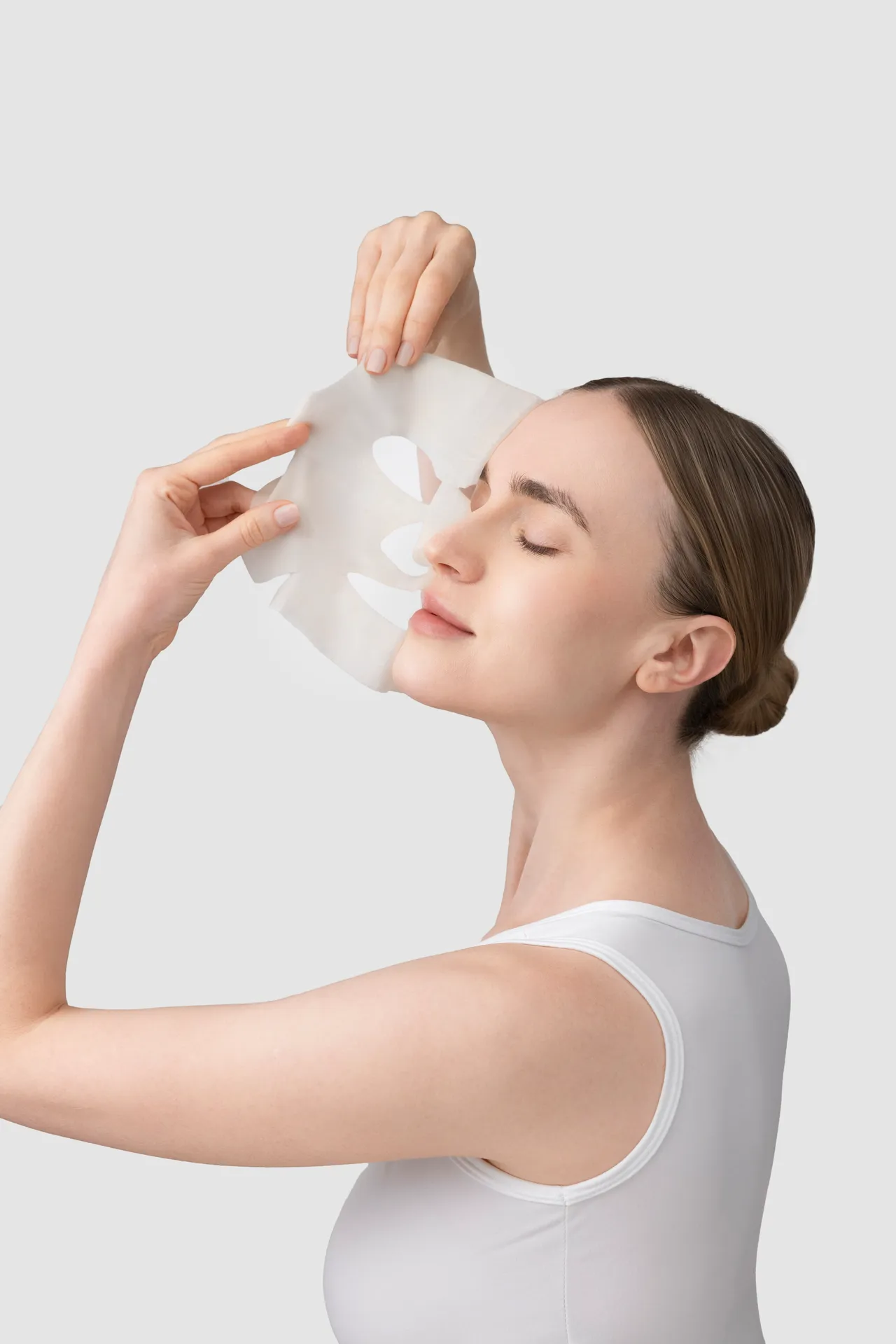 RéVive抗引力緊緻面膜，5片／5500元。品牌提供