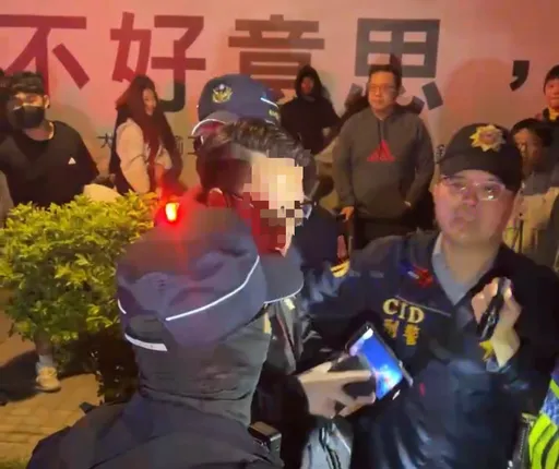 连续两年跨年晚会闹事！　台南男「郑方形」遭警带回送办