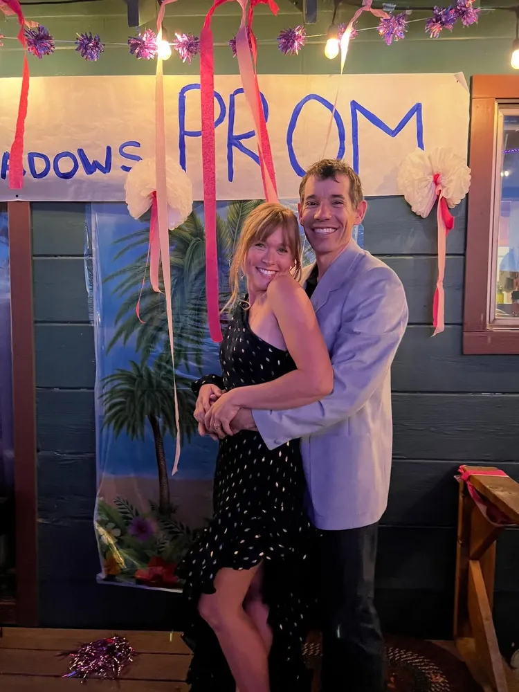 霍諾德與愛妻。翻攝自IG sannimccandless