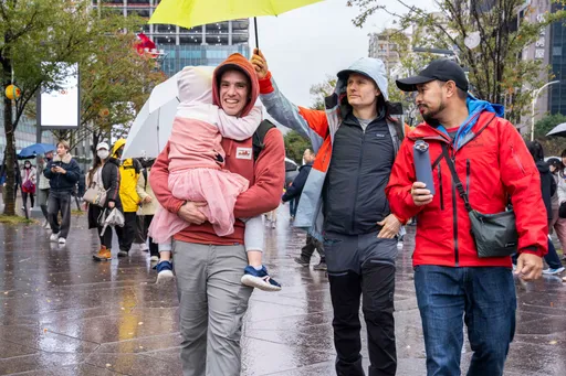 19歲喪父立志攀岩！妻不擔心失手？霍諾德：她更怕這事