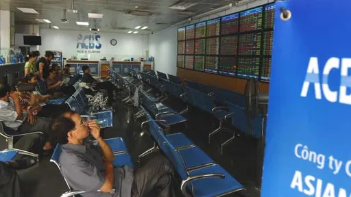 越股短線整理不改中期趨勢　政策力挺國企股成資金焦點