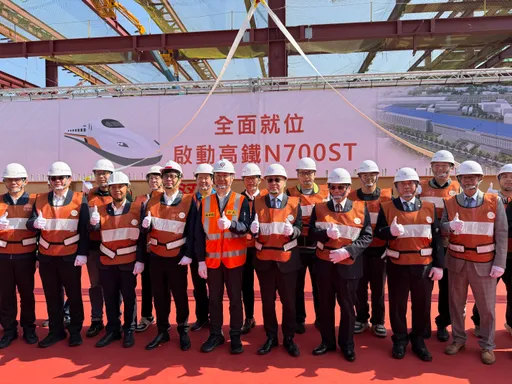 「高鐵新家」今上梁！迎12組新世代列車　交通部：未來直達車更多