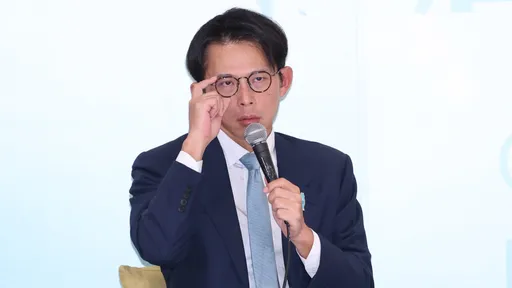 蓝推《不当党产条例》修法解套救国团？黄国昌点「2争议」