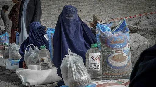 阿富汗宣布：永久禁止女性上學