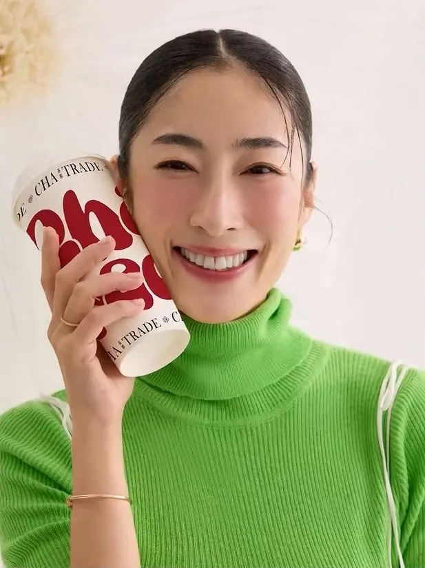 佐藤寬子去年來台出席茶飲一日店長活動。翻攝茶萃IG