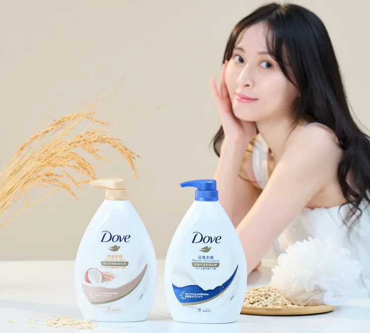 多芬沐浴露，味道超級療癒，洗完像就剛做完SPA一樣舒服！