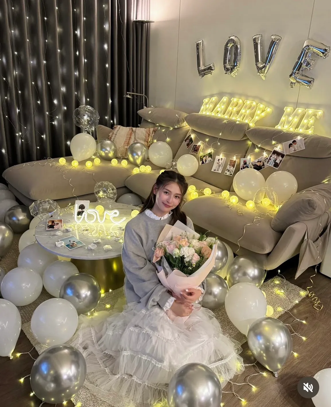 吴季璇答应男友的求婚了。翻摄自吴季璇IG