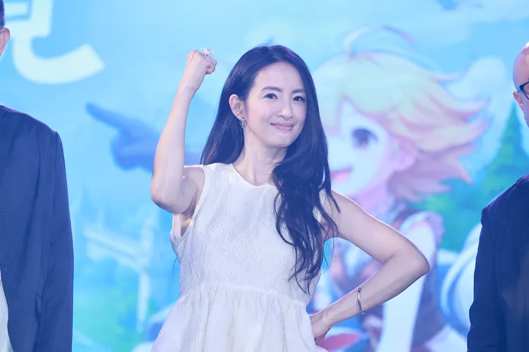 林依晨活力滿滿。攝影中心攝