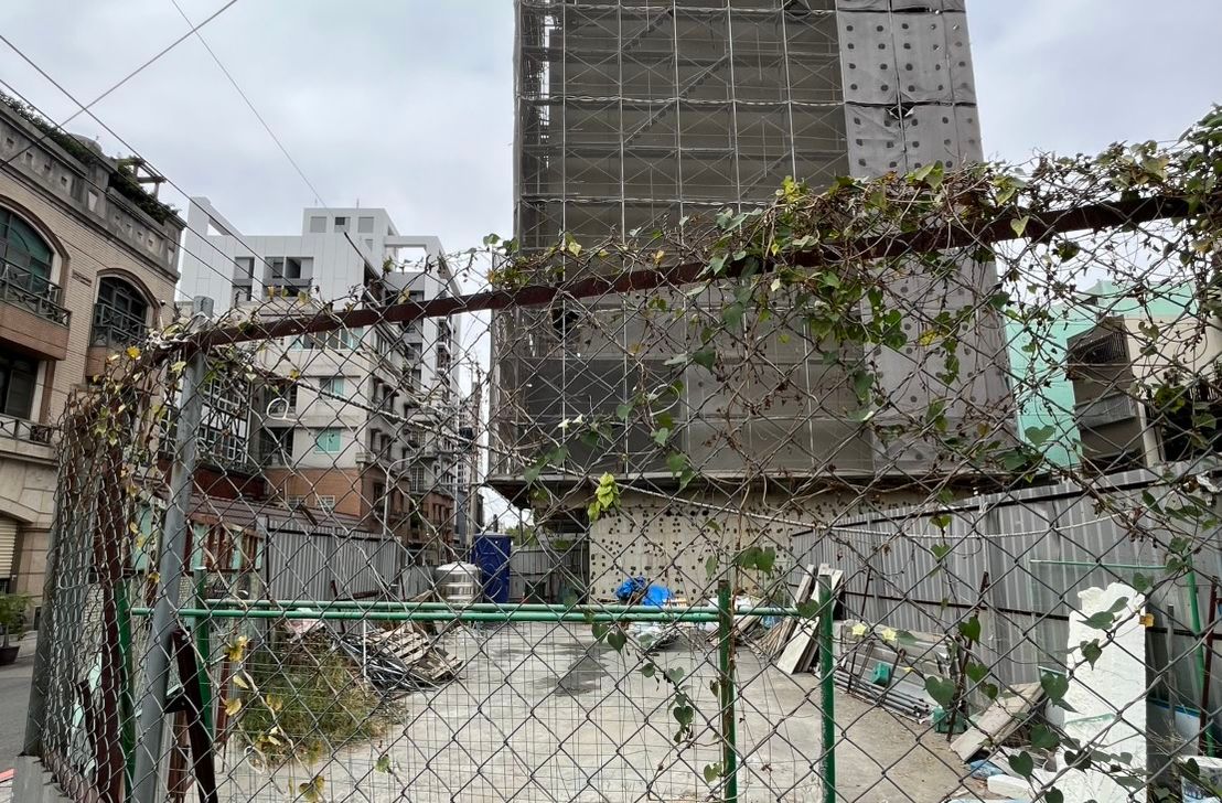 台中1小時2起工安意外 建築工人、工廠員工均命危搶救中