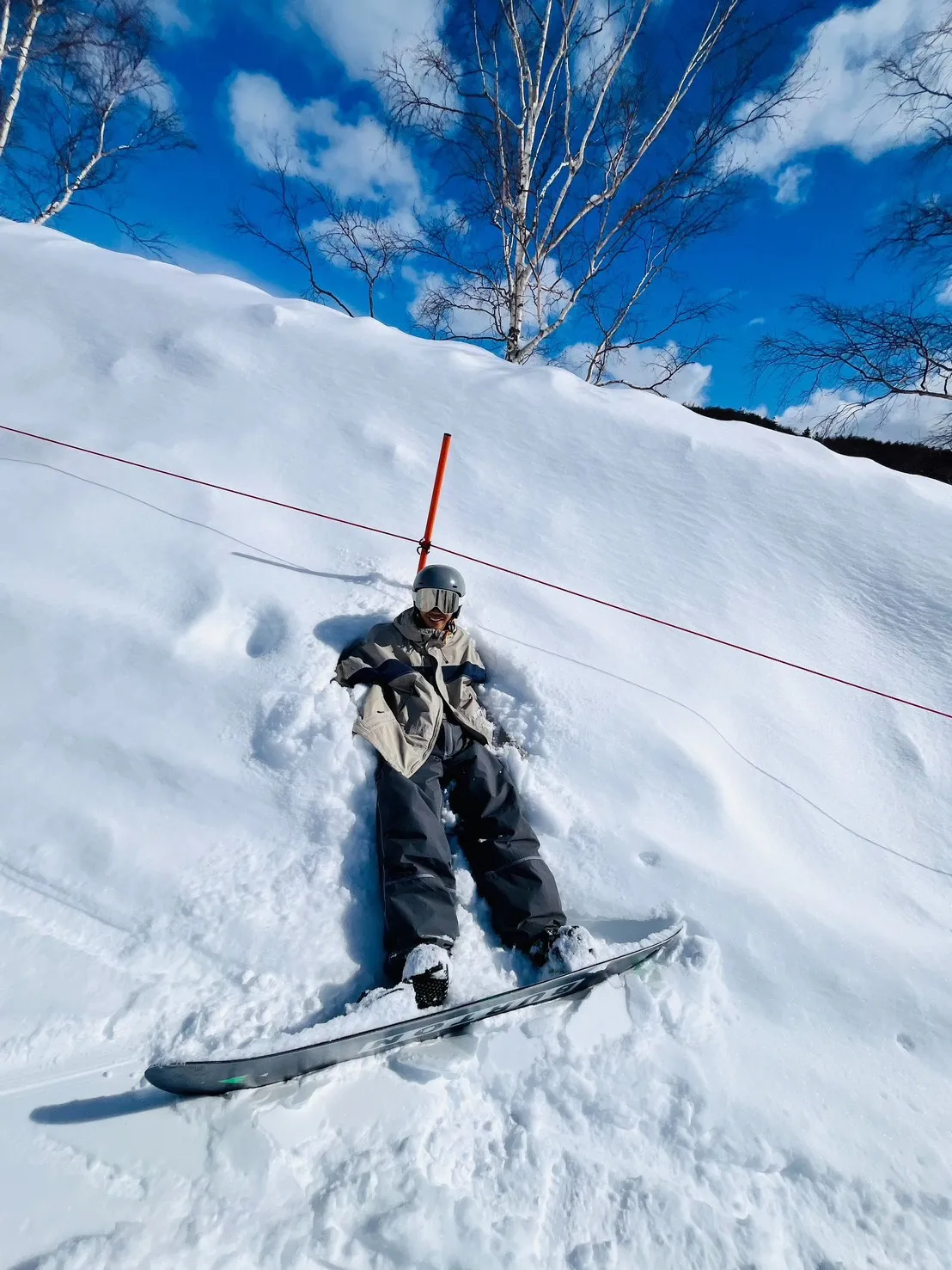 蔡旻佑全家將飛往美加旅行遊玩。人見人愛娛樂提供
