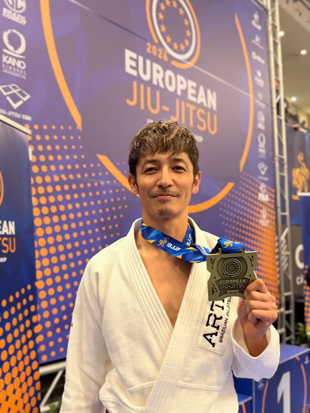 玉木宏在「紫帶Master 4羽量級（70公斤以下）」組別奪下銅牌。翻攝Jiu Jitsu NERD IG