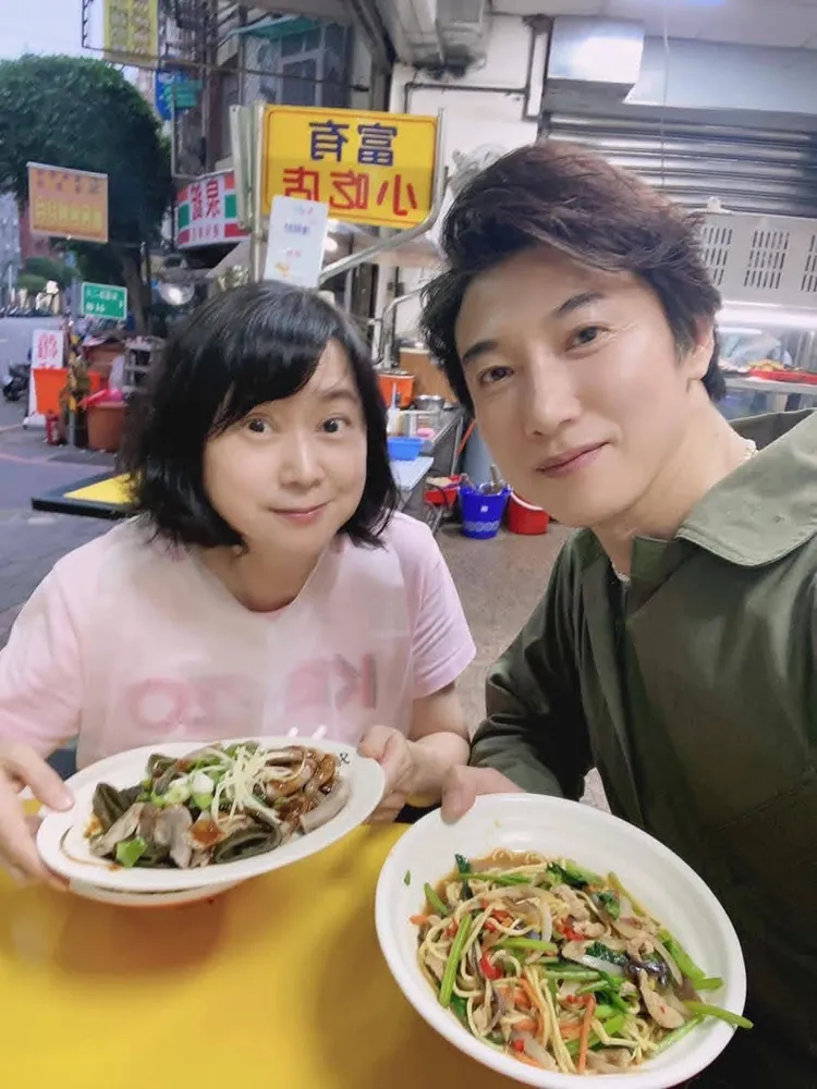 陳鴻和王月相知相惜。翻攝自陳鴻臉書