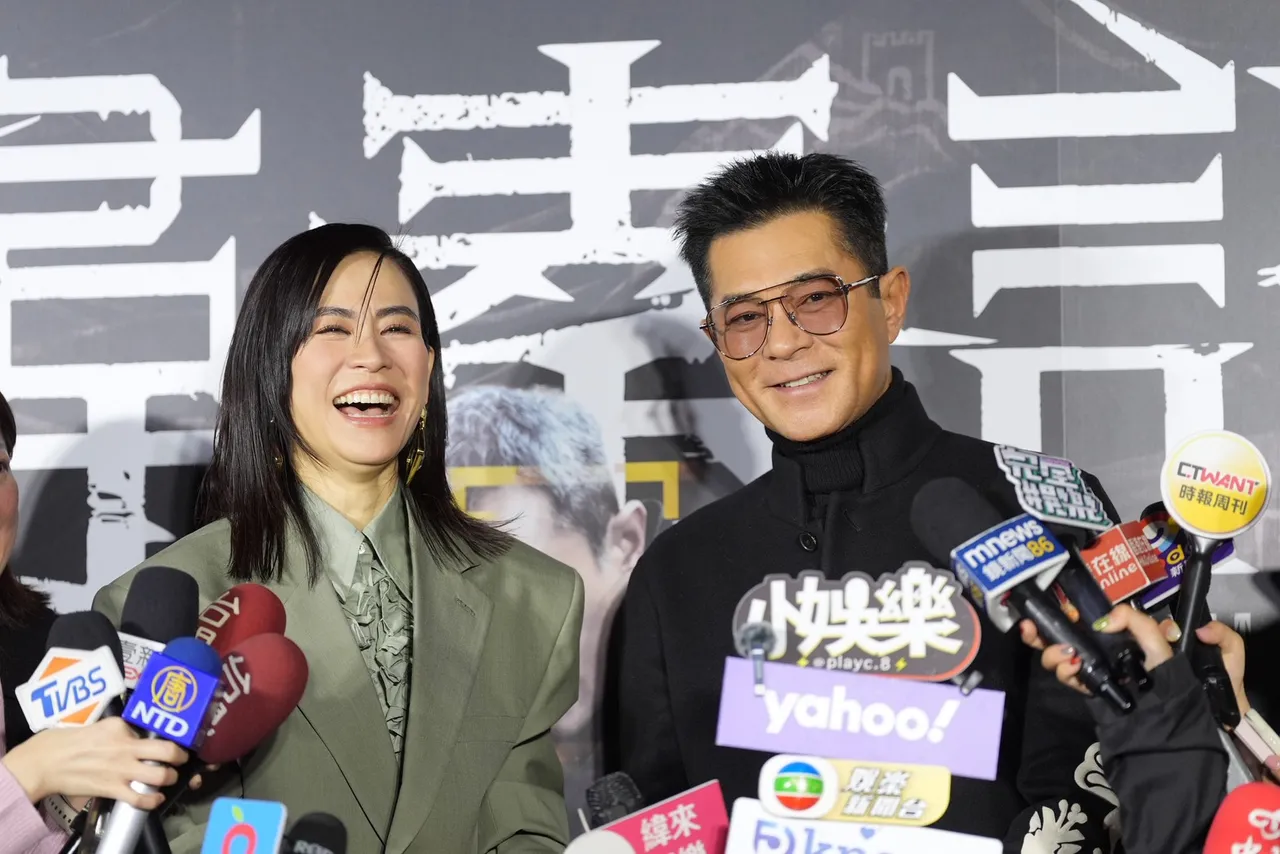 古天乐和宣萱。摄影中心摄