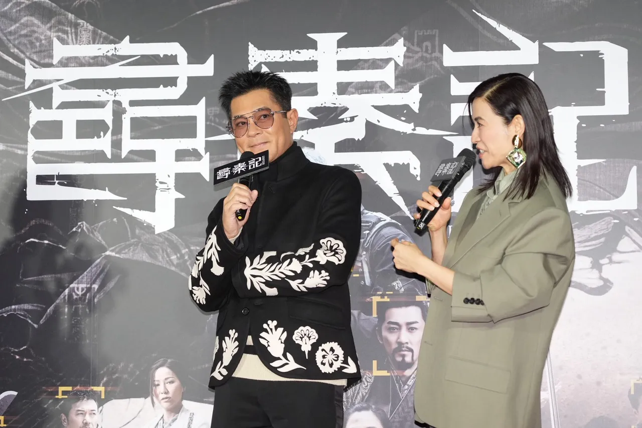 古天乐（左）和宣萱。摄影中心摄