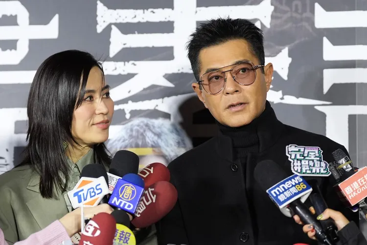 古天樂（右）和宣萱。攝影中心攝