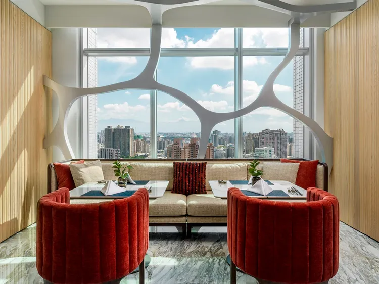 THE AMNIS 然一酒店雲垂樓以當令食材為靈感，提供精緻多元的半自助式早餐。。業者提供