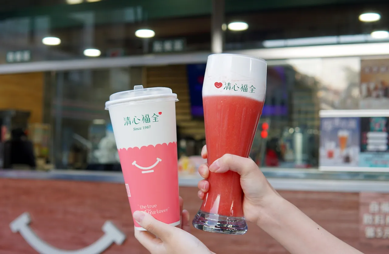 3款「厚雪奶盖」口味全新上架，包含「厚雪‧红心芭乐奶盖」等。清心福全提供