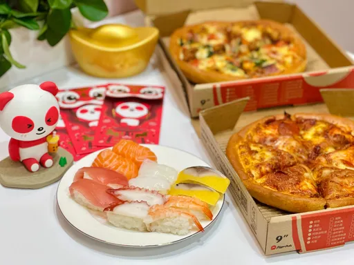 圍爐異國餐增3成！年菜披薩成黑馬　龍蝦禮盒、烏魚子餅皮搶客