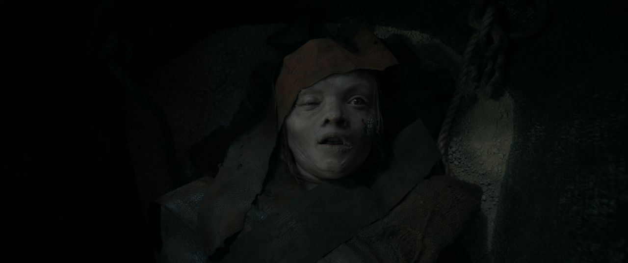 女兒失蹤8年突現身 竟成木乃伊全家陷惡夢