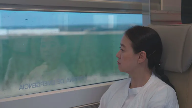 曾寶儀挑戰走西班牙朝聖之路，沿途與朝聖者相遇，獲得深刻感悟。公共電視、新傳媒提供