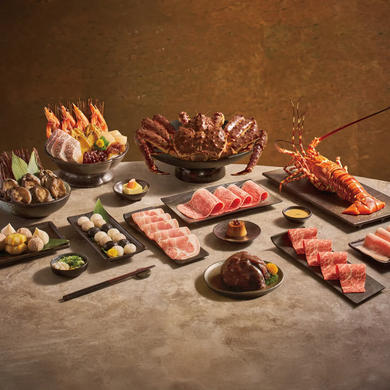 橘色涮涮屋顶奢宅配年菜　严选日本宫崎A5和牛北海道活体鳕场蟹