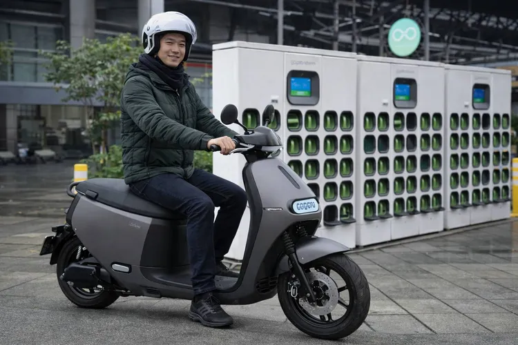 桃園電動機車補助即日起至明年1月10日受理申請。環保局提供