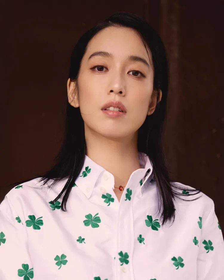 陳庭妮配搭的Diorette珠寶為可愛的瓢蟲設計。翻攝陳庭妮IG