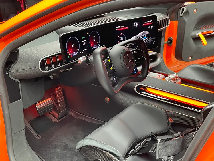 《CONCEPT AMG GT XX｜性能新次元》展演期間將開放民眾自由參觀。林浩昇攝