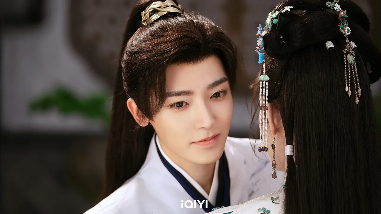 侯明昊化身醋王瘋狂碎念酸味衝出螢幕 。iQIYI愛奇藝國際版提供