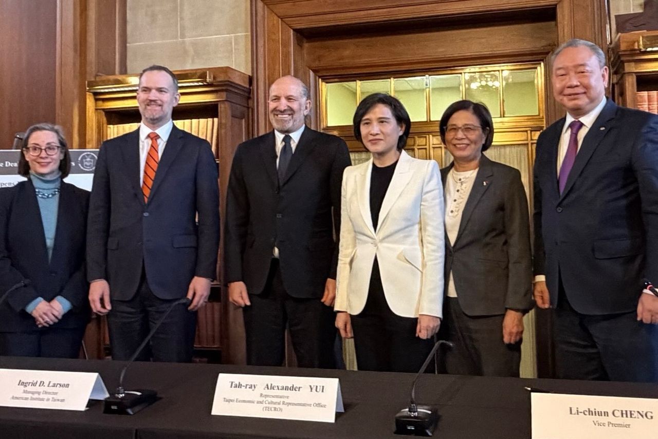 美給台不只關稅15%!他預言:川普極可能拚「任內台美建交」