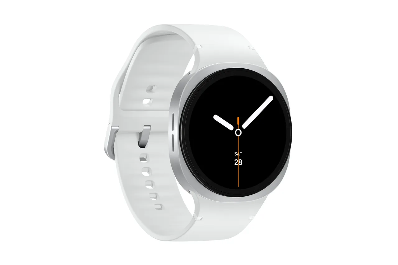 Samsung Galaxy Watch8 BT 40mm，價值11,990元。