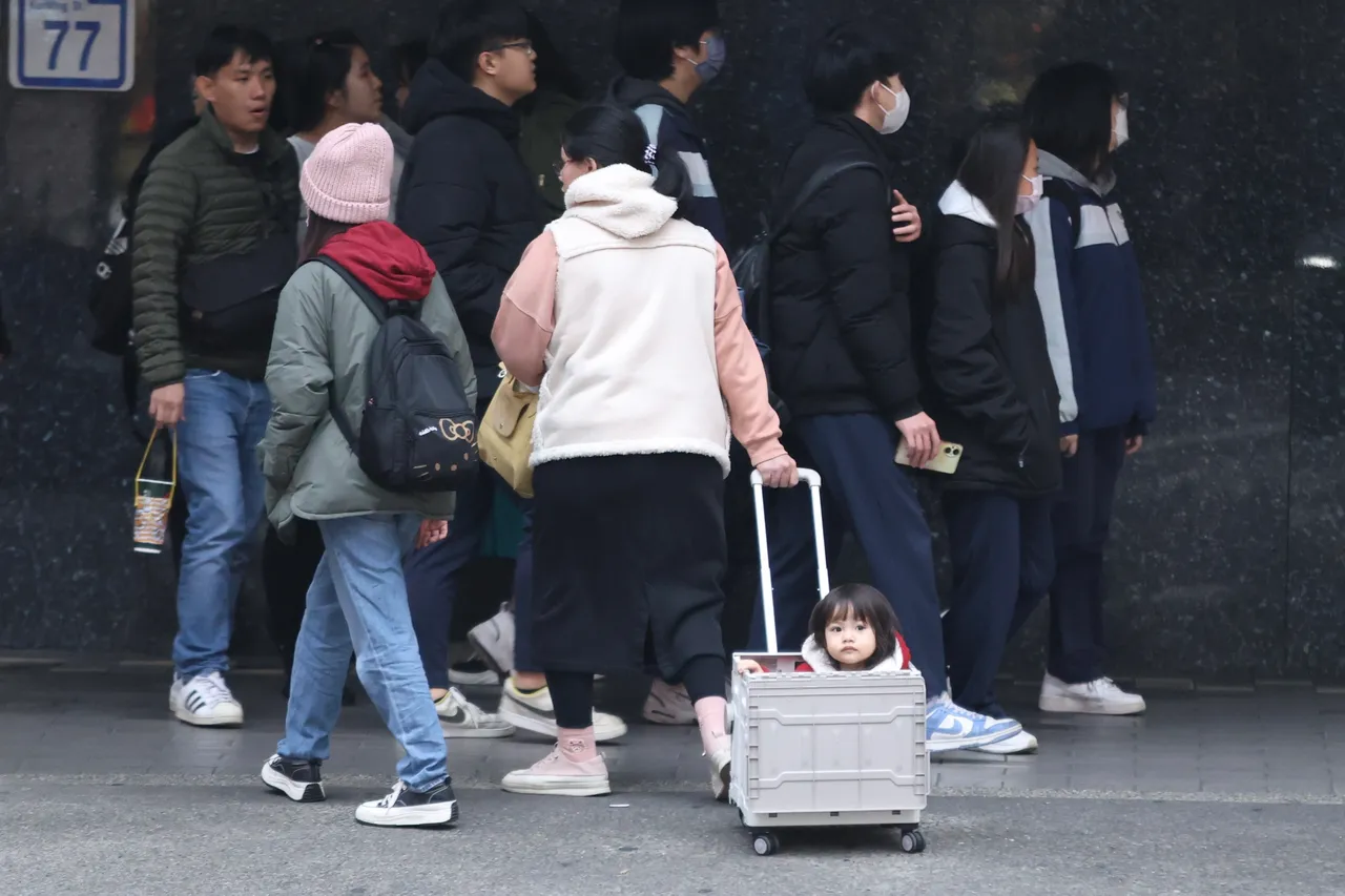 清晨4.8°C！强冷空气来袭　有望成入冬首波寒流